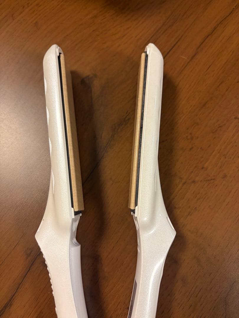 KINUJO デジタルストレートヘアアイロン ホワイト