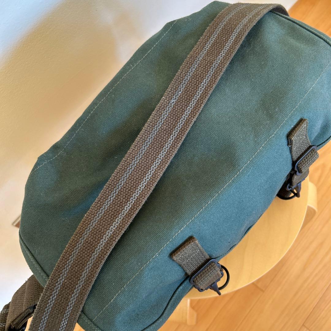 DOINK カメラバッグ オリーブグリーン