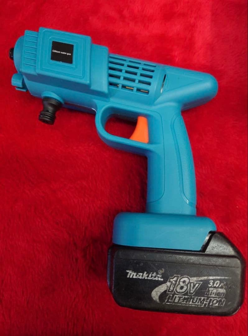 新品　コードレス　高圧洗浄機 コンパクトセット　マキタ互換　18v おまけ付き