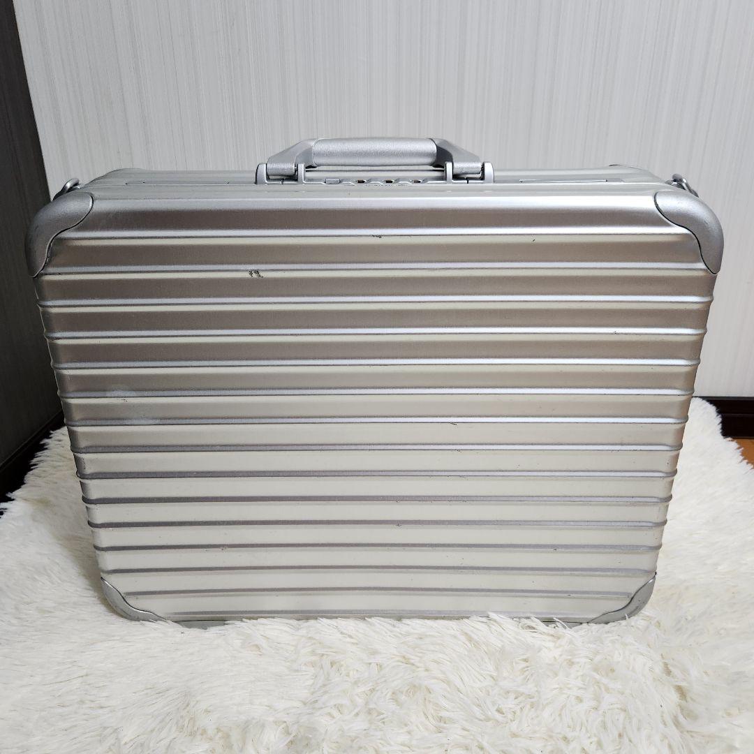 美品 RIMOWA アタッシュケース 17L アルミ シルバー 9001200