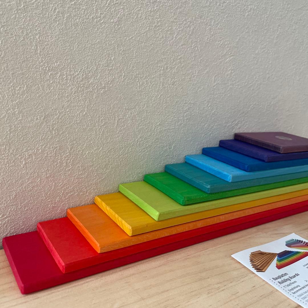 韓国こども服　アーチレインボー　ビルディングボード