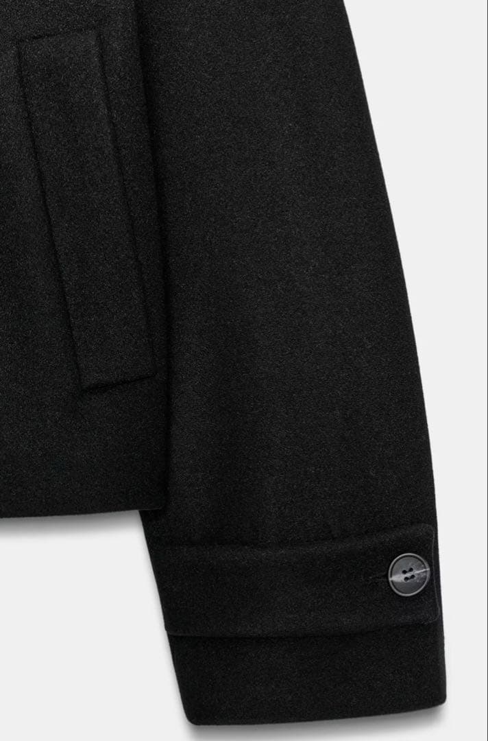 完売品ZARA ショートハイネックコート　ブラック