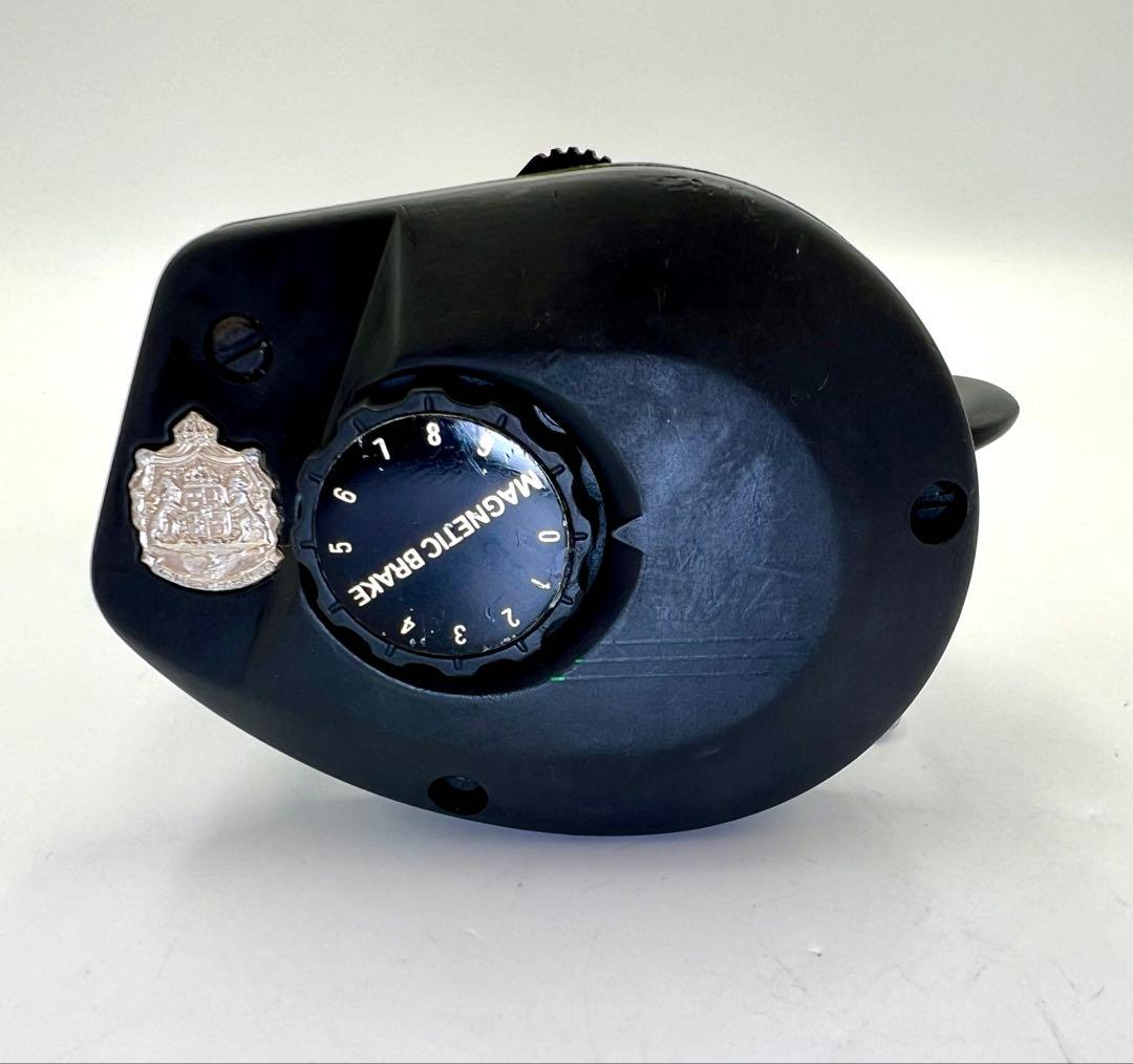 ABU GARCIA AMBASSADEUR MAG1 FLIPPINGグリーン