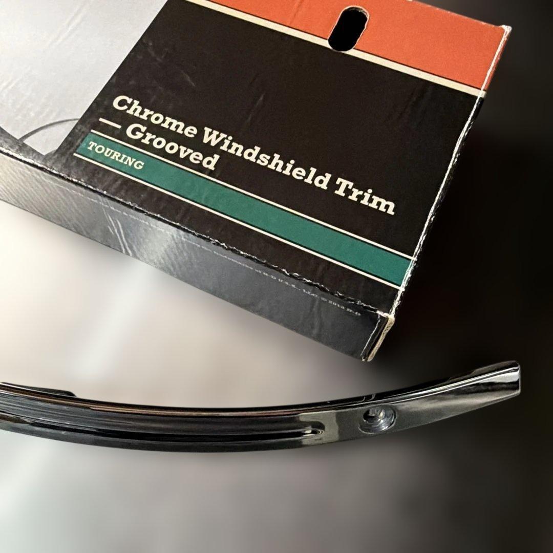 ハーレー純正 ウインドシールドトリム 14年以降 ツーリングモデル