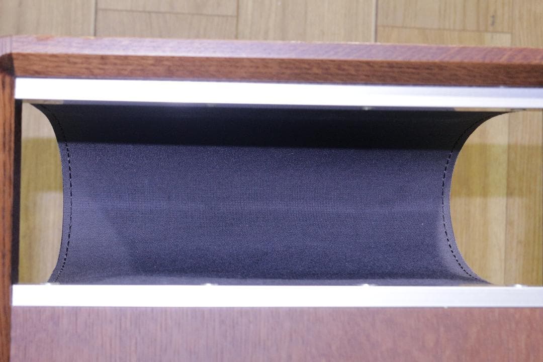 キ*ノ様 カリモク★ディレトーレ★サイドテーブル★マガジンラック★ナイトテーブル