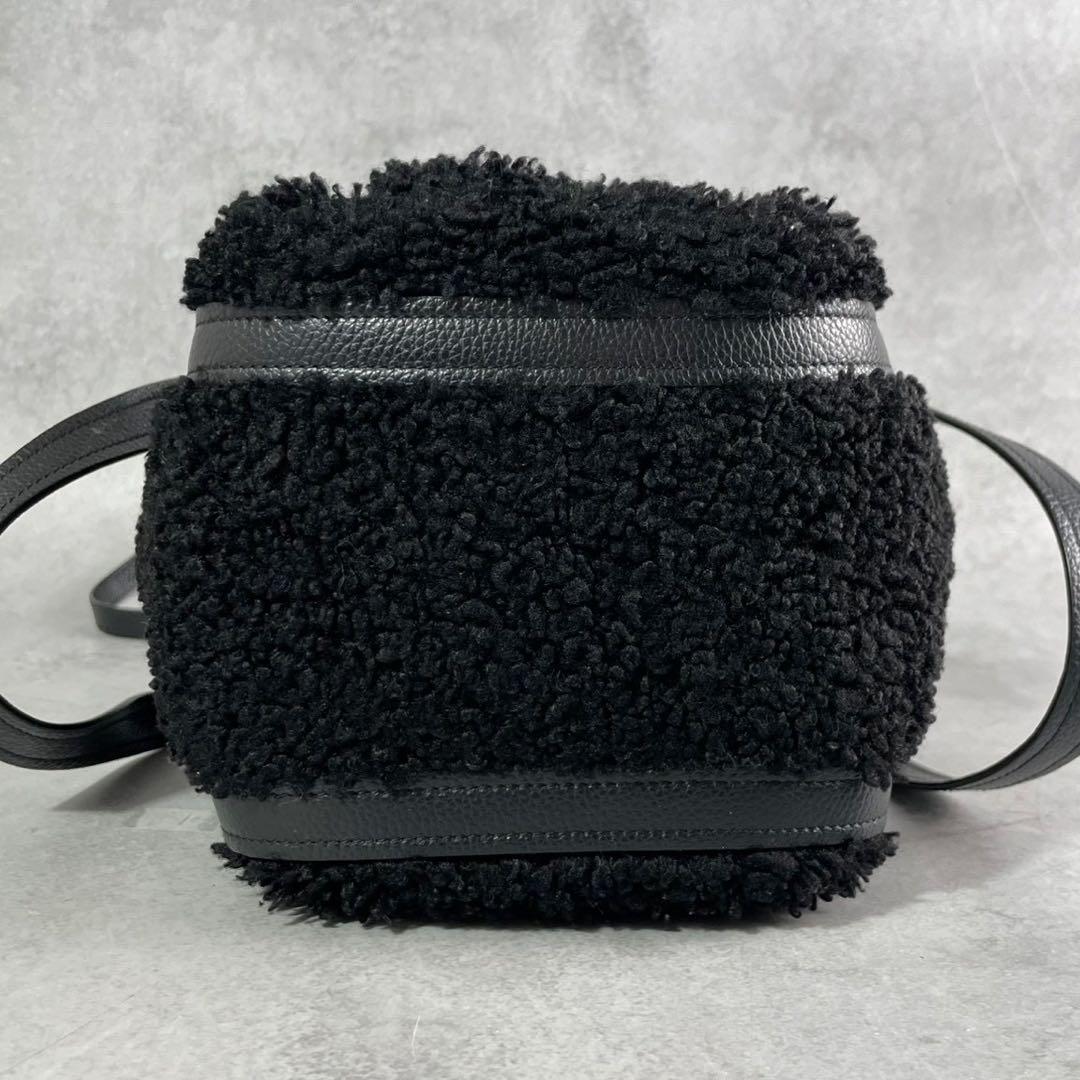 【極美品】バレンシアガ エブリデイ XS ノースサウス 黒 ショルダーバッグ