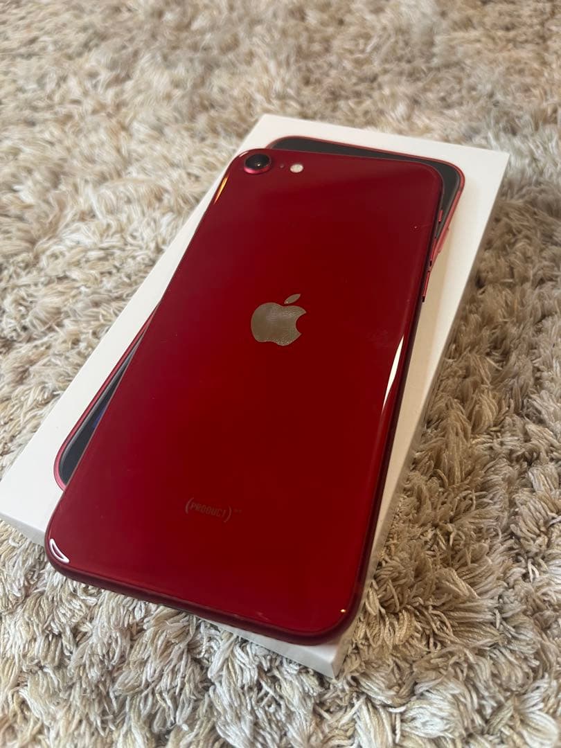 Apple iPhone SE (第3世代) レッド　128GB