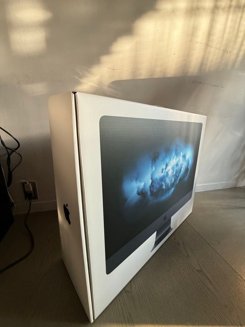 Apple iMac Pro 10coreXeon32GBメモリ1TBストレージ