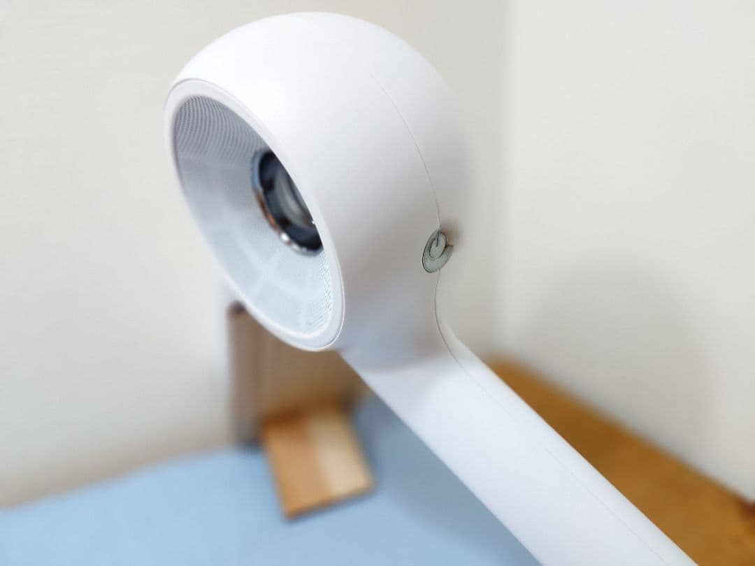 HOLISTIC cures マグネットヘアプロ ドライヤーゼロホワイト