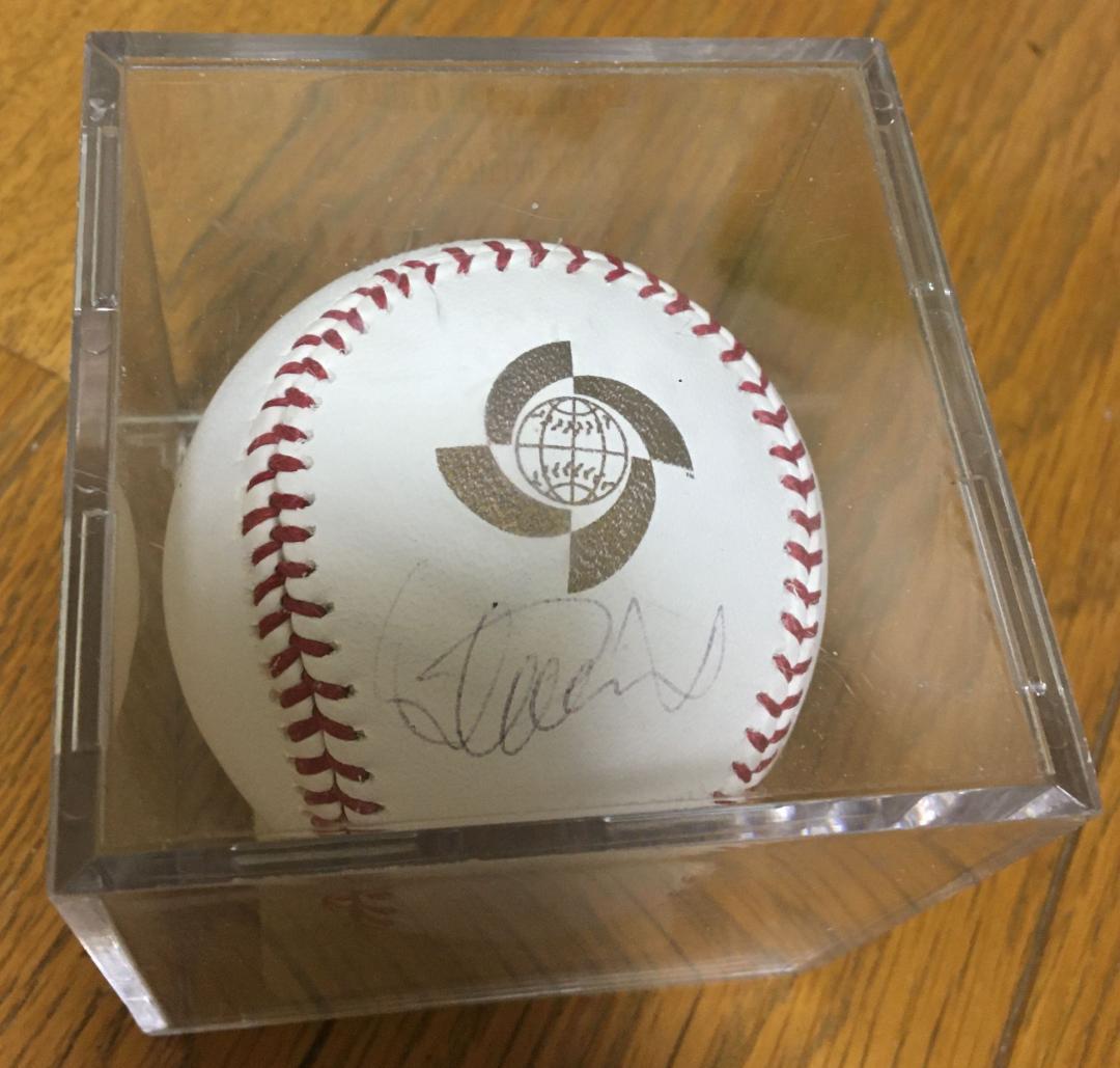 【希少】第一回WBC・イチロー直筆サインボール（証明書＋専用ケースつき）
