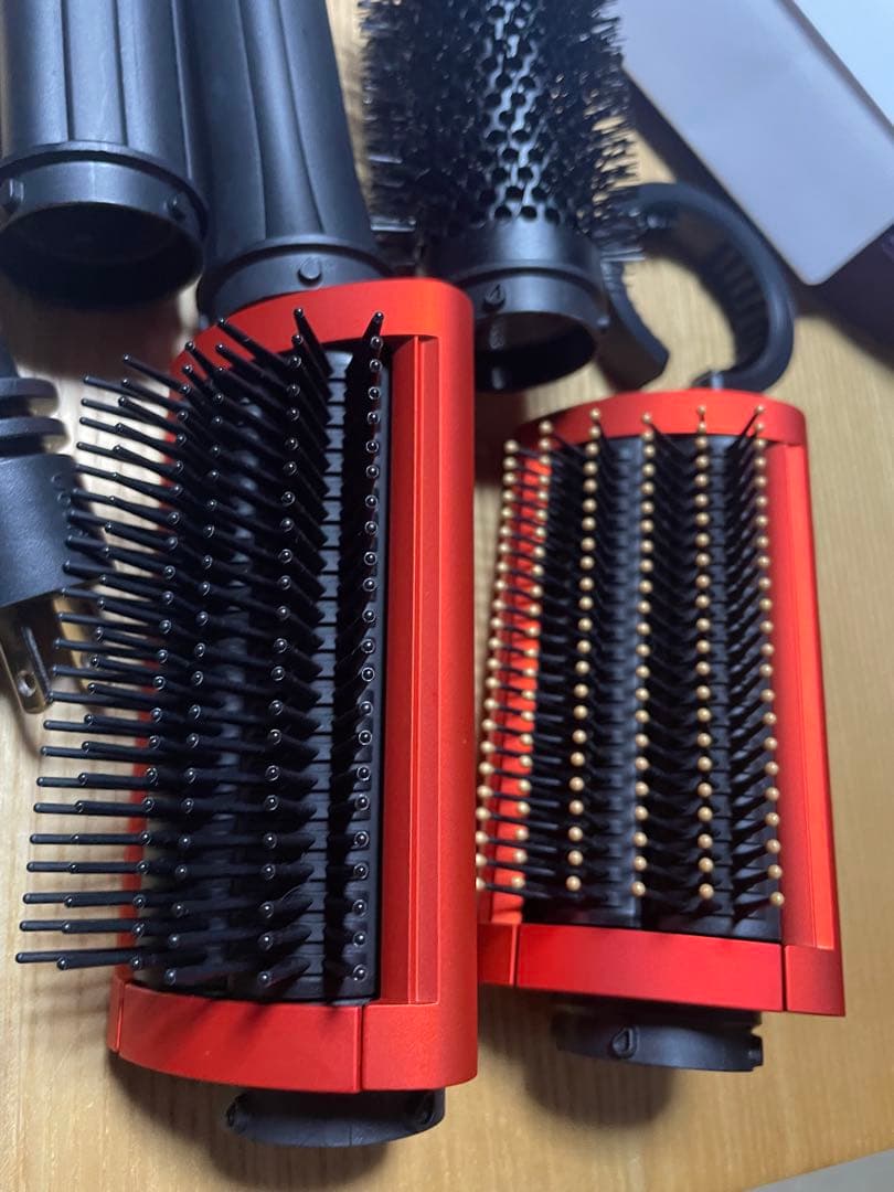 hs05 ヘアスタイラー　ドライヤー　Dyson マルチスタイラー