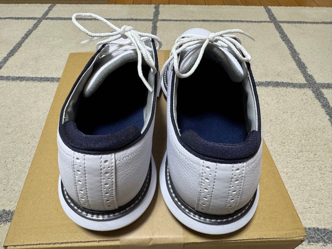 FootJoy トラディションズ スパイクレス 27.5cm（1度使用）