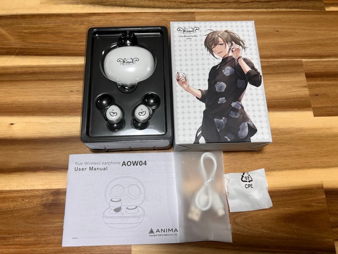 オンキョー にじさんじ 叶 ワイヤレスイヤホン ワイヤレス充電器 セット