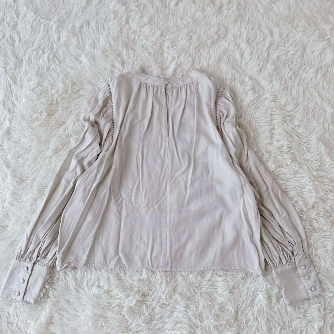 完売品✨ アメリヴィンテージ エンブロイダリー パフィ ブラウス