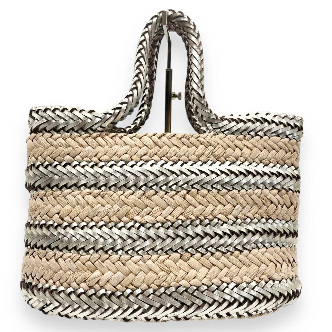 美品■アニヤハインドマーチ　かごバッグ　シルバー　リボン　レザープレート