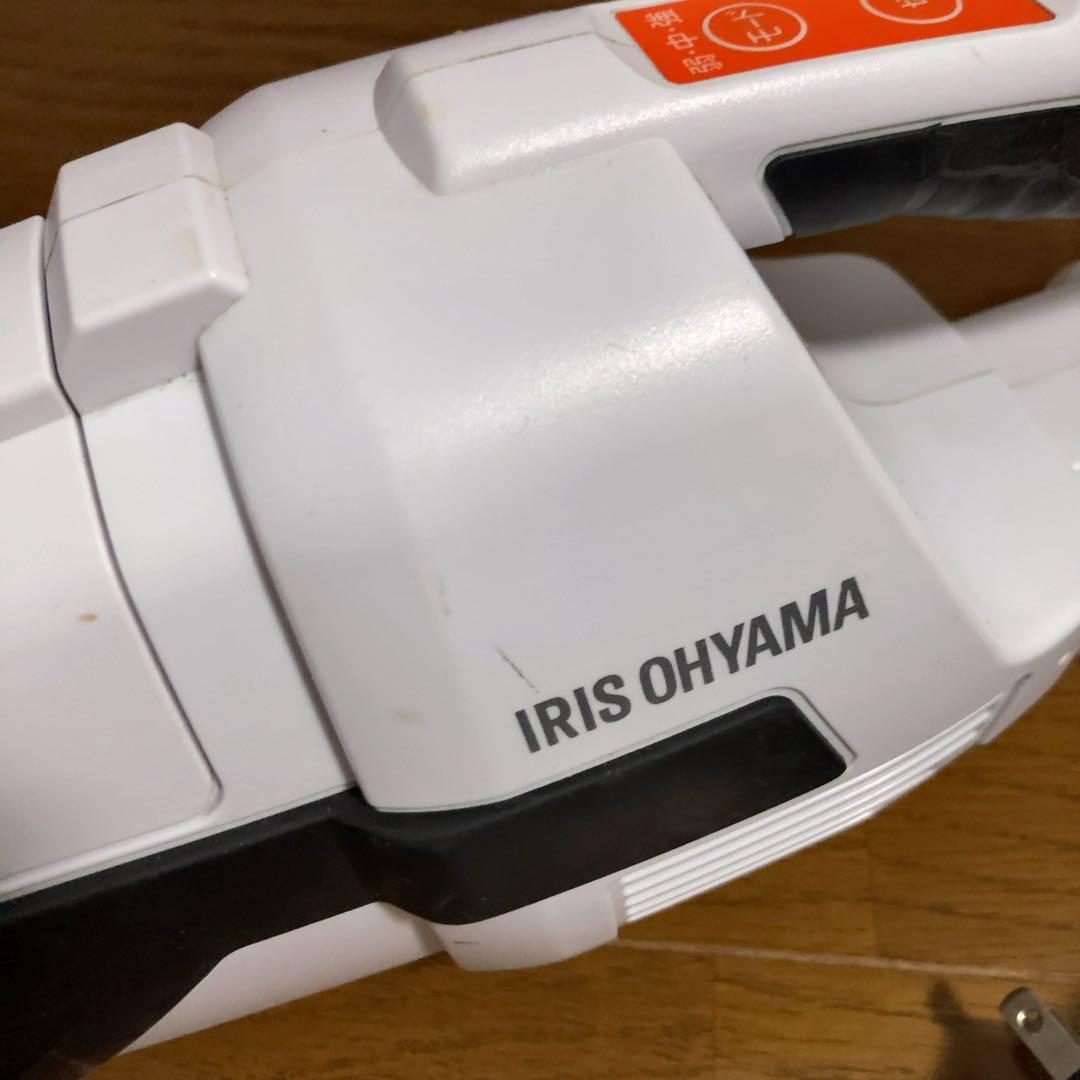 IRIS OHYAMA 充電式掃除機・純正ダストパック　　コードレス　クリーナー