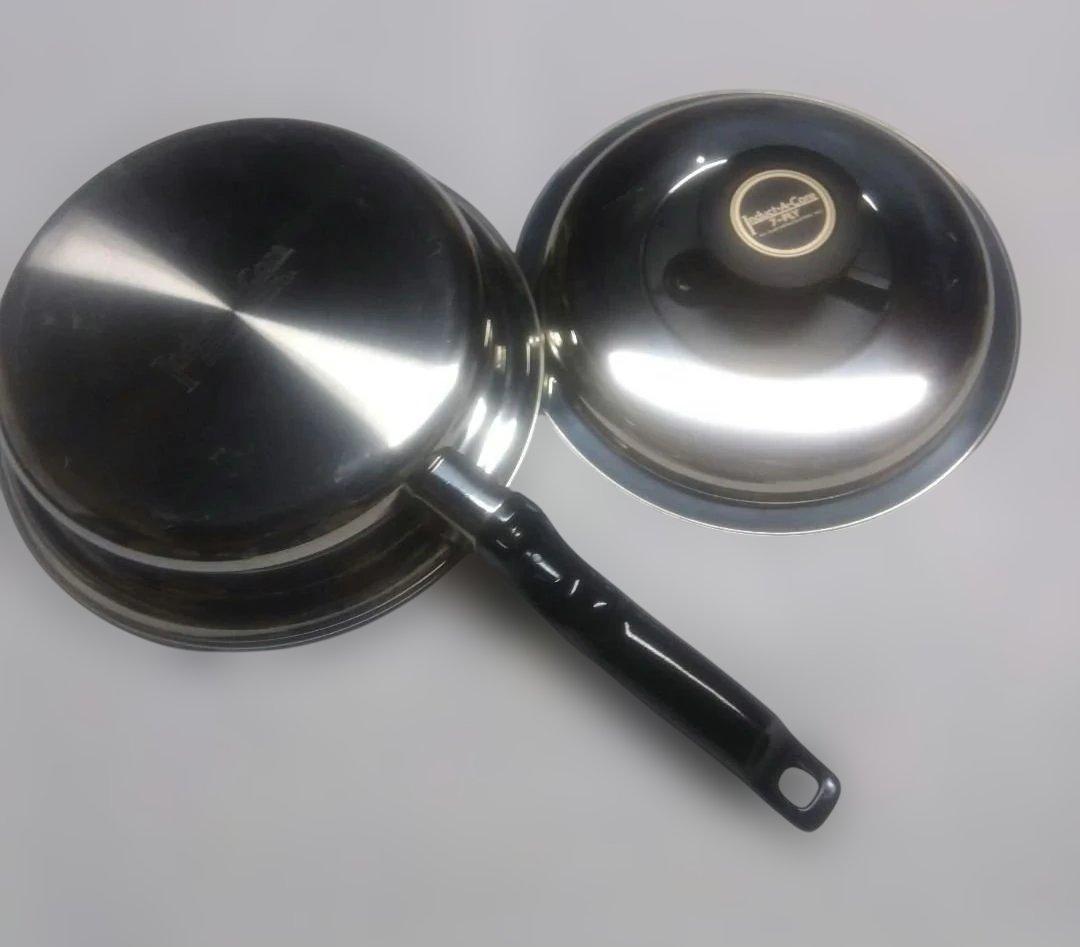 InductAcoreオールクラッド浅型中鍋片手鍋　蒸気口あり