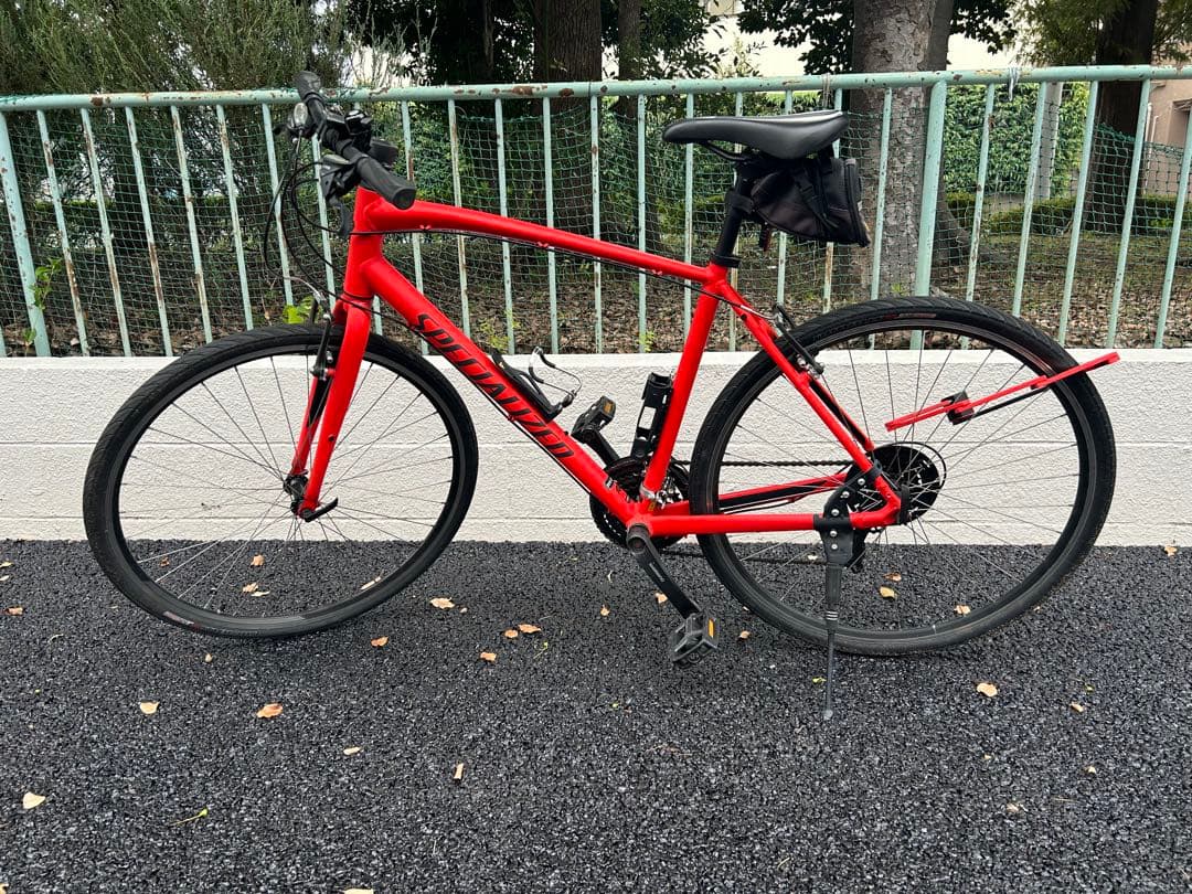 【たっきー】SPECIALIZED SIRRUS クロスバイク