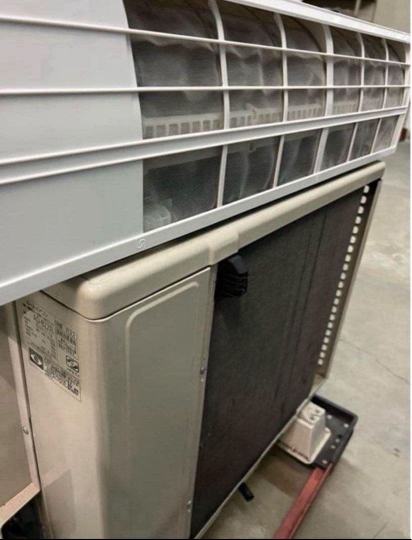 【高年式】2021年式2.2kw FUJITSU エアコン AS-B221L-W