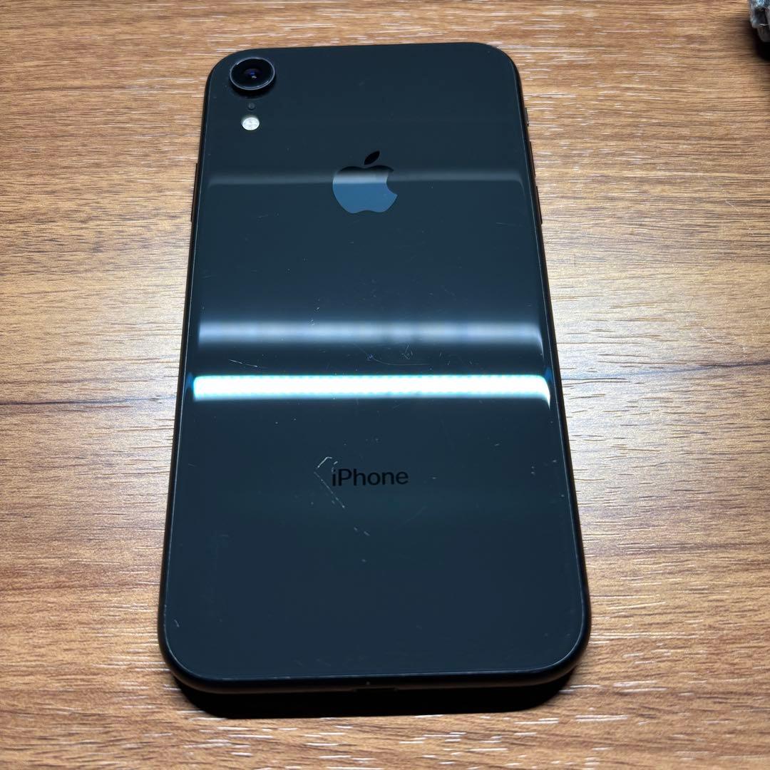 iPhone XR 64GB ブラック docomo SIMロック解除済 84%