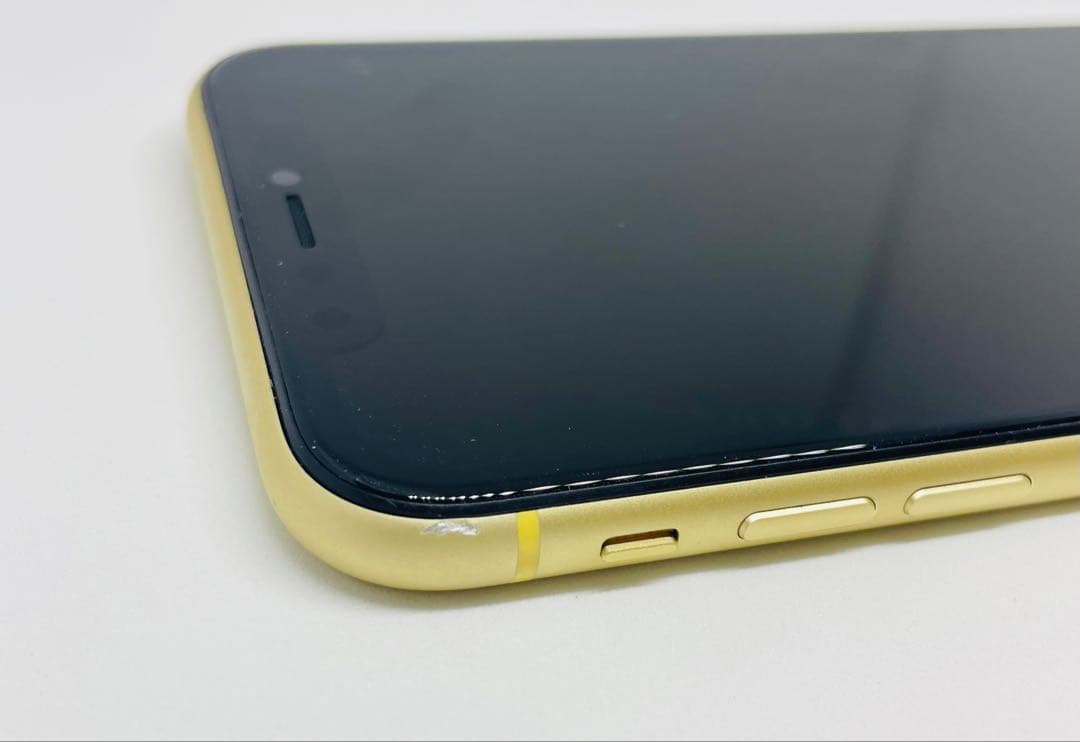 iPhone XR イエロー　本体　128GB