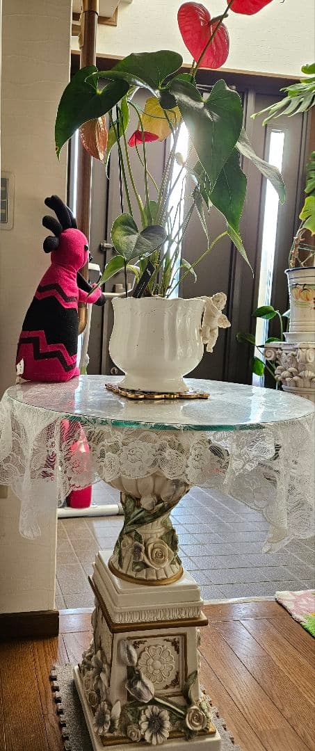 お花のガラステーブル　フラワースタンド