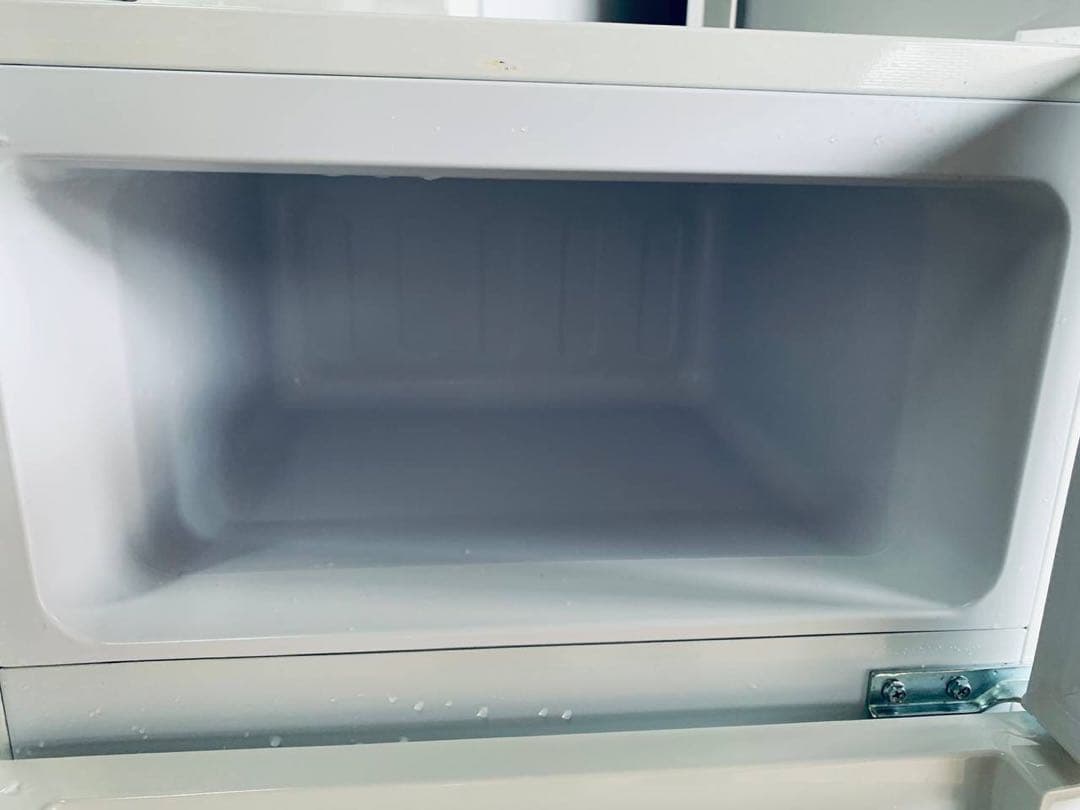 ♦TAGlabel 冷凍冷蔵庫【2019年製】AT-RF85B