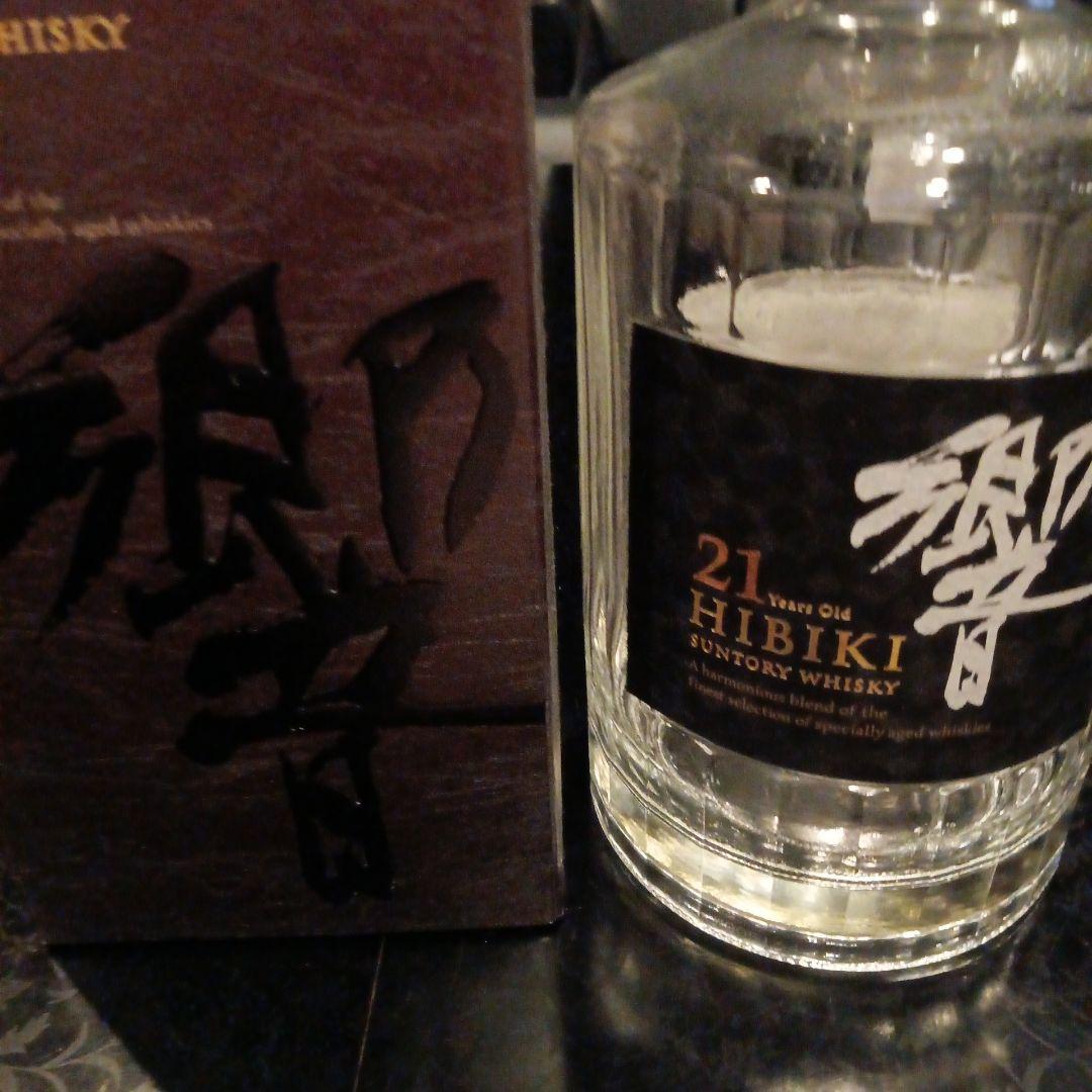 響 21年　空瓶　化粧箱有り