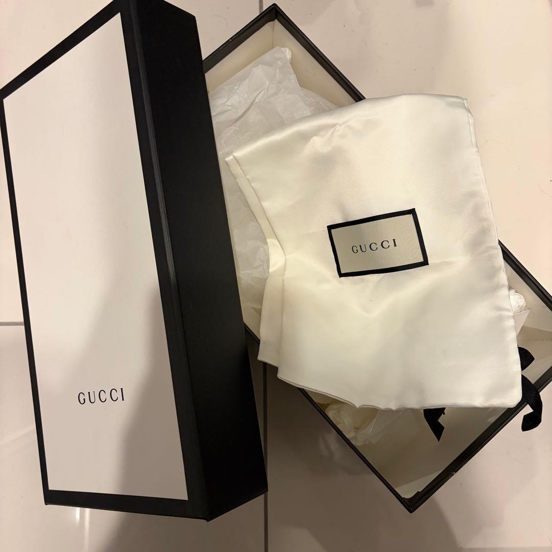 GUCCI ローファー 星刺繍　スリッポン