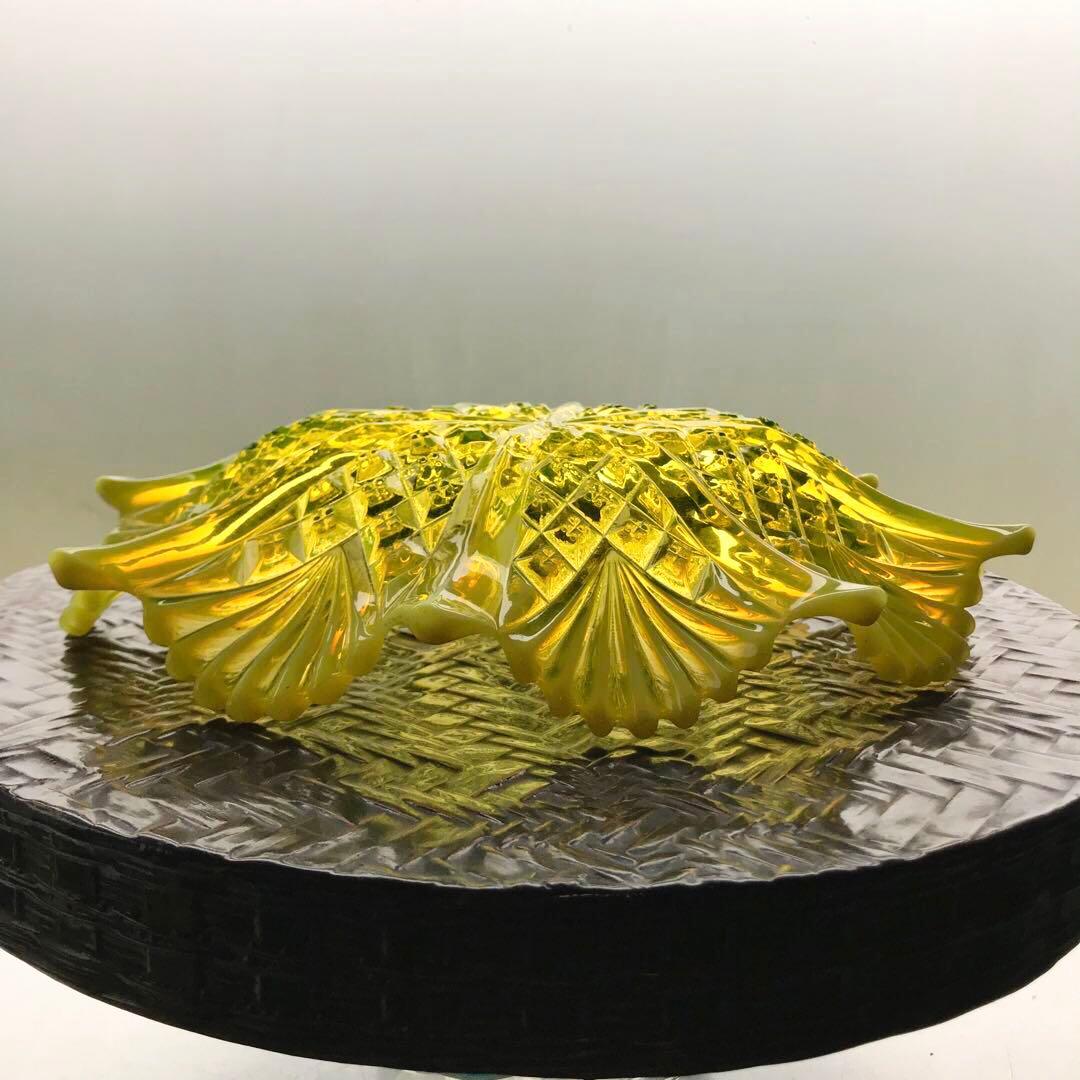 骨董　時代プレス　乳白色暈しカナリアイエロー　切子調プレス　プレート