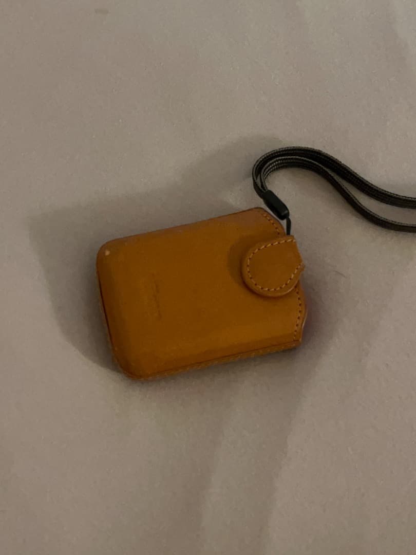 Nikon COOLPIX S01 red（ニコン クールピクス） ケース付き