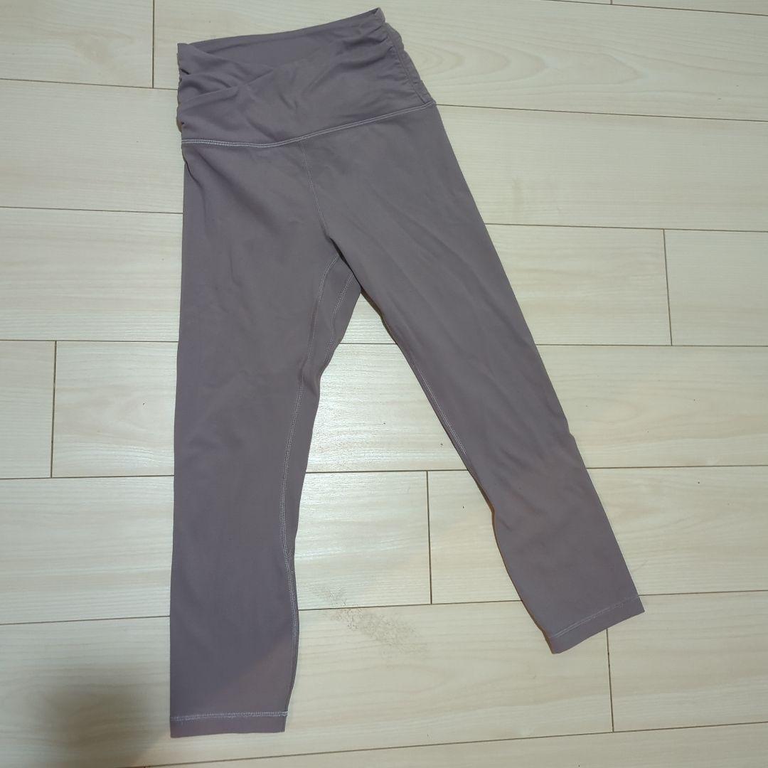 ルルレモン　レギンストップセット　4