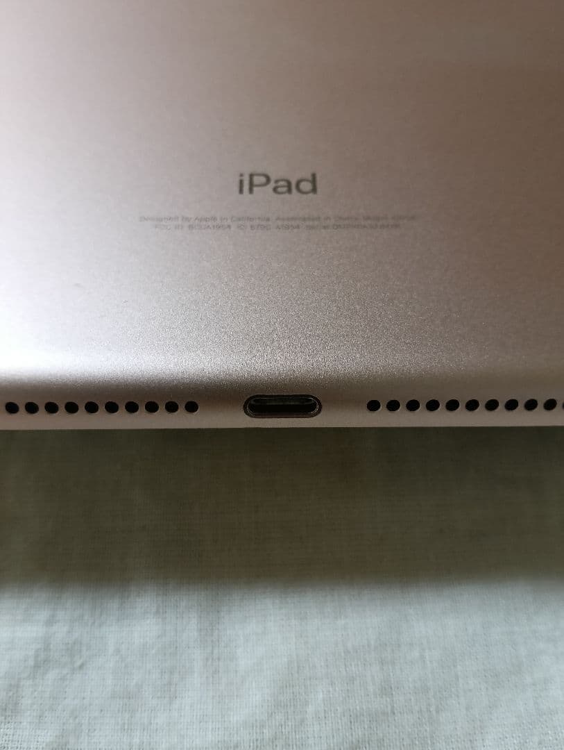 美品 iPad 第6世代 バッテリー89%