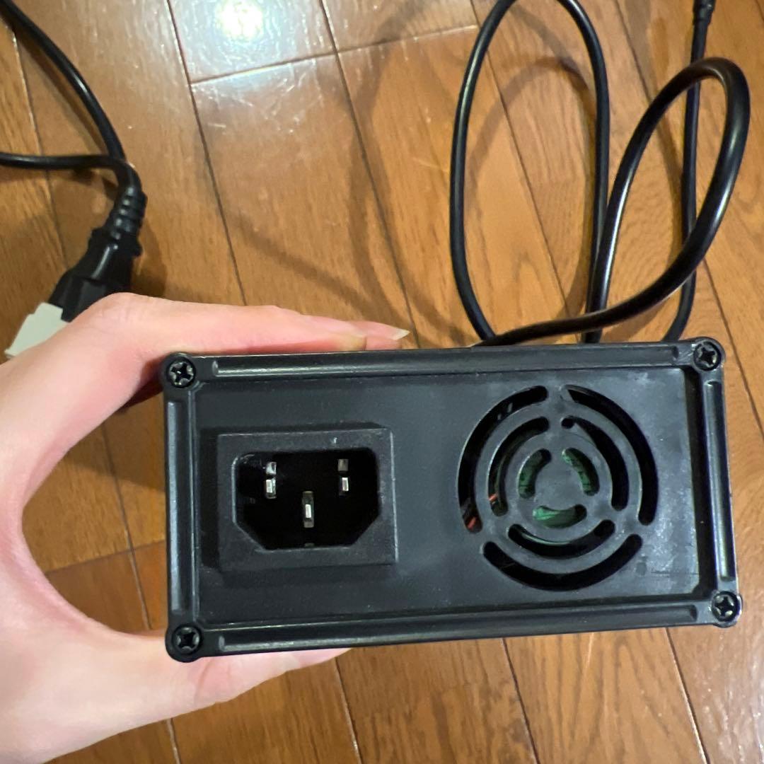 Mate 充電器　電動アシスト自転車用電源　純正