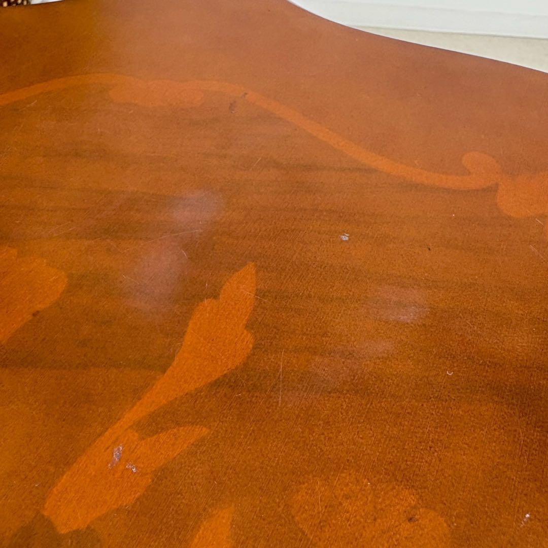 イタリア製　アンティーク調　ティーテーブル　コーヒーテーブル　サイドテーブル