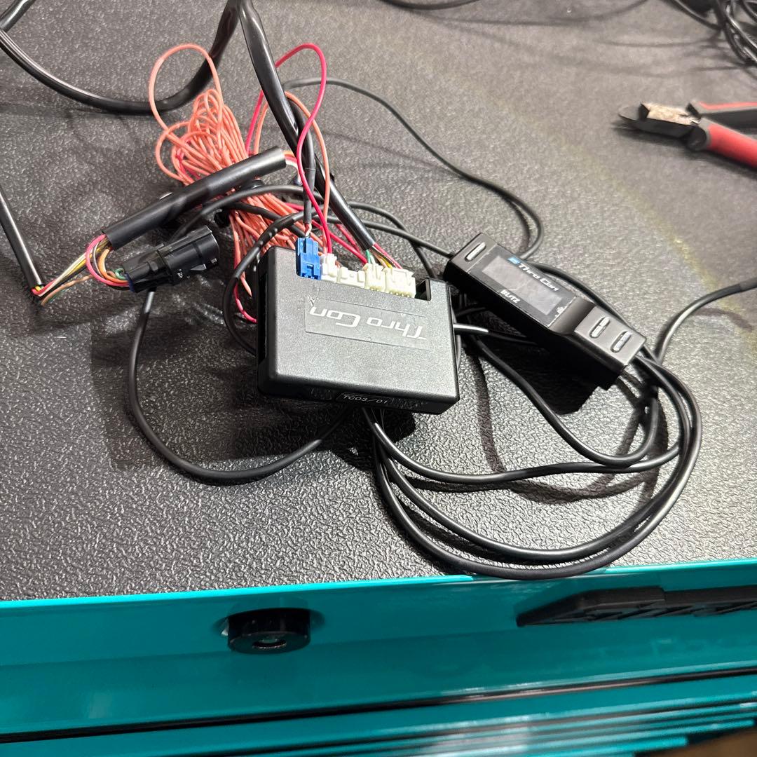 Q11　　BLITZ e Thro Con