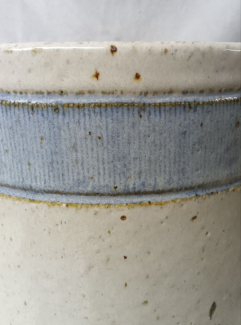 有田焼　岩尾磁器 ベセラ　傘立て　玄関　円筒型　アンブレラスタンド　傘入れ