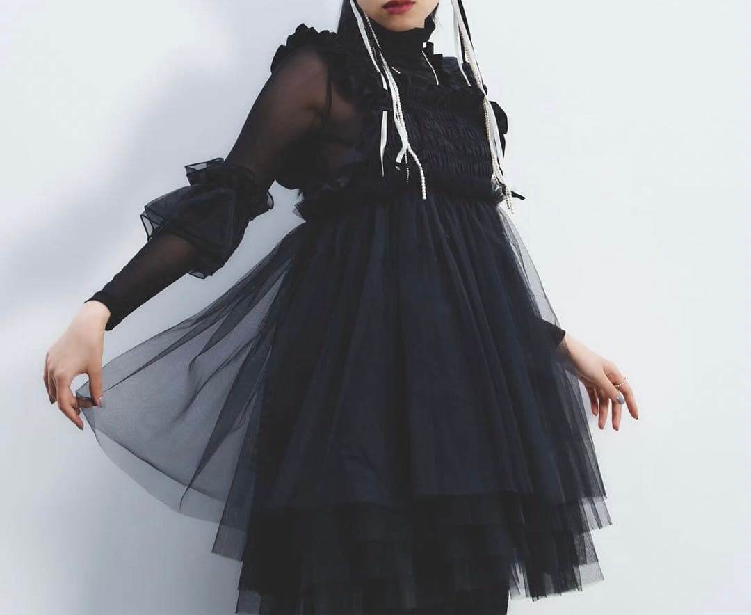 PERNA ペルナ　チュールギャザーキャミソール