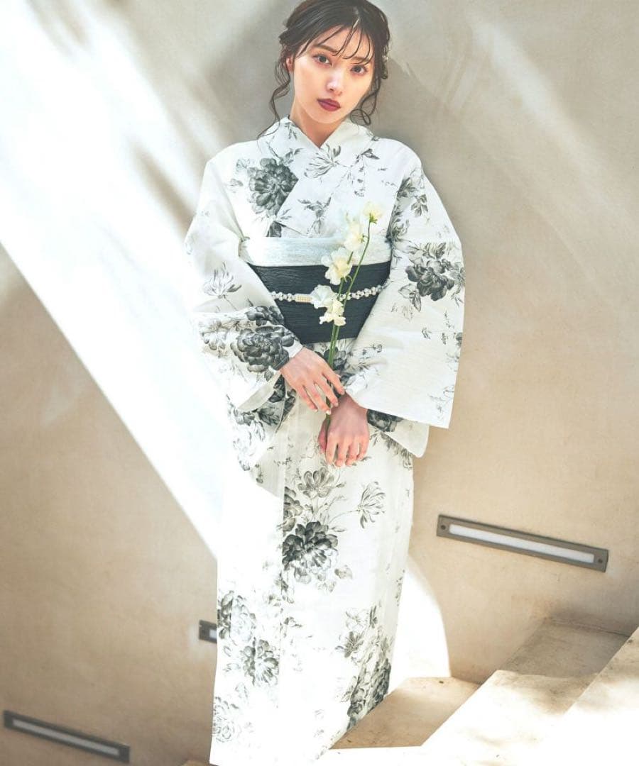 Dita 水彩の十六夜色