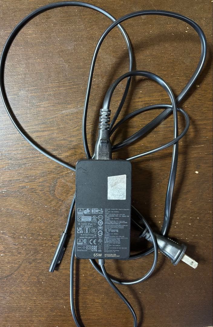 Windowsタブレット 本体 キーボード、カバー、タッチペン付き