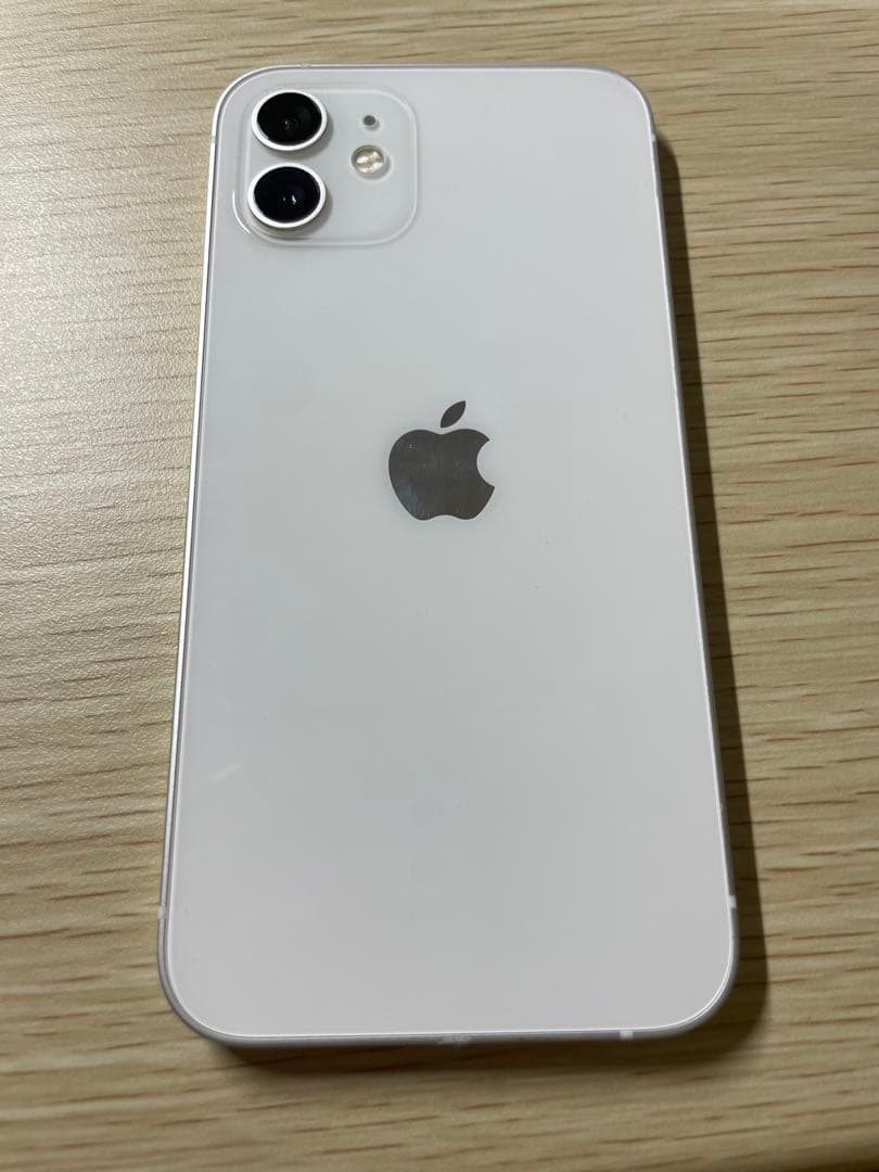 Apple iPhone 12 ホワイト 画面ひび割れ　256