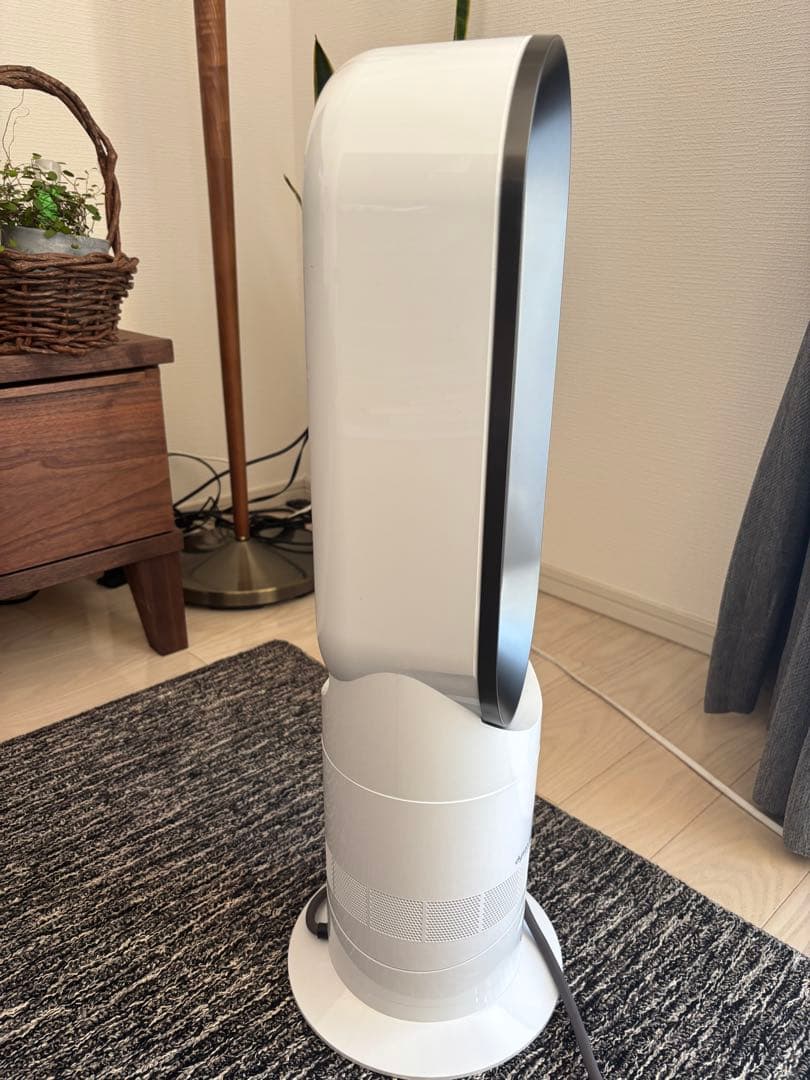 新品未開封品　お買い得！ ダイソン　Hot＋Cool AM09 WN N