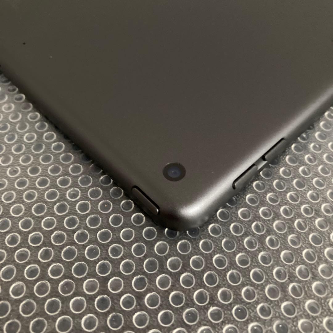 3245【早い者勝ち】iPad7 第7世代 32GB WIFIモデル☆