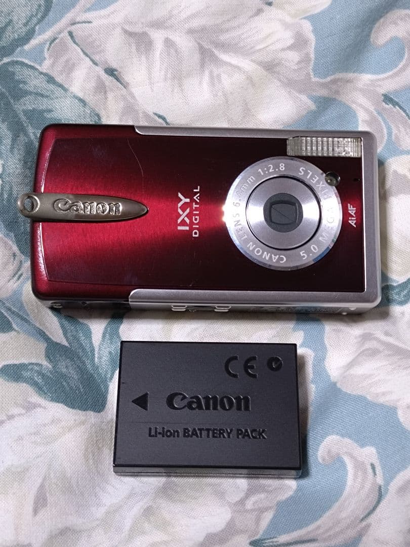 Canon IXY DIGITAL L2（ワインレッド）