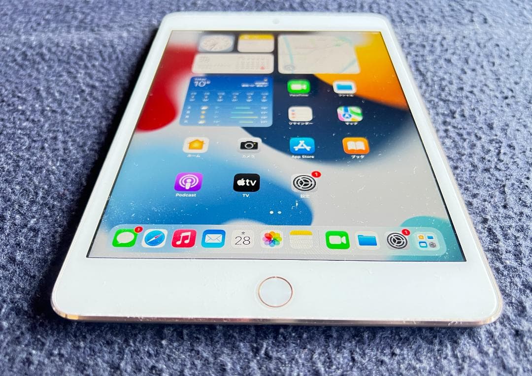 ipad mini 4 silver wi-fi ６４GB バッテリー１００%