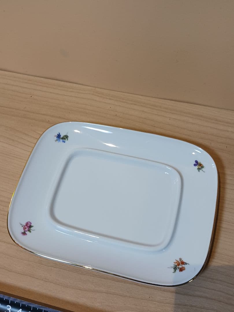 フュルステンベルグ　バターディッシュ　花柄陶器　バターケース