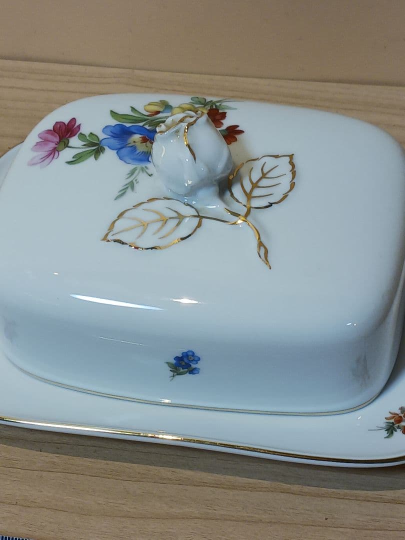 フュルステンベルグ　バターディッシュ　花柄陶器　バターケース