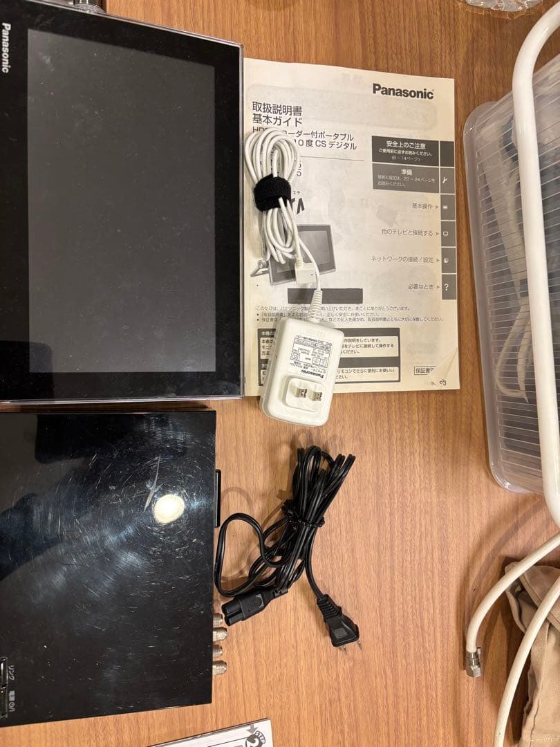 Panasonic UN-10T5ポータブルテレビ