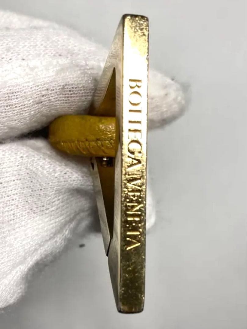 ボッテガヴェネタ レザー ゴールド金具 トライアングル キーホルダー チャーム