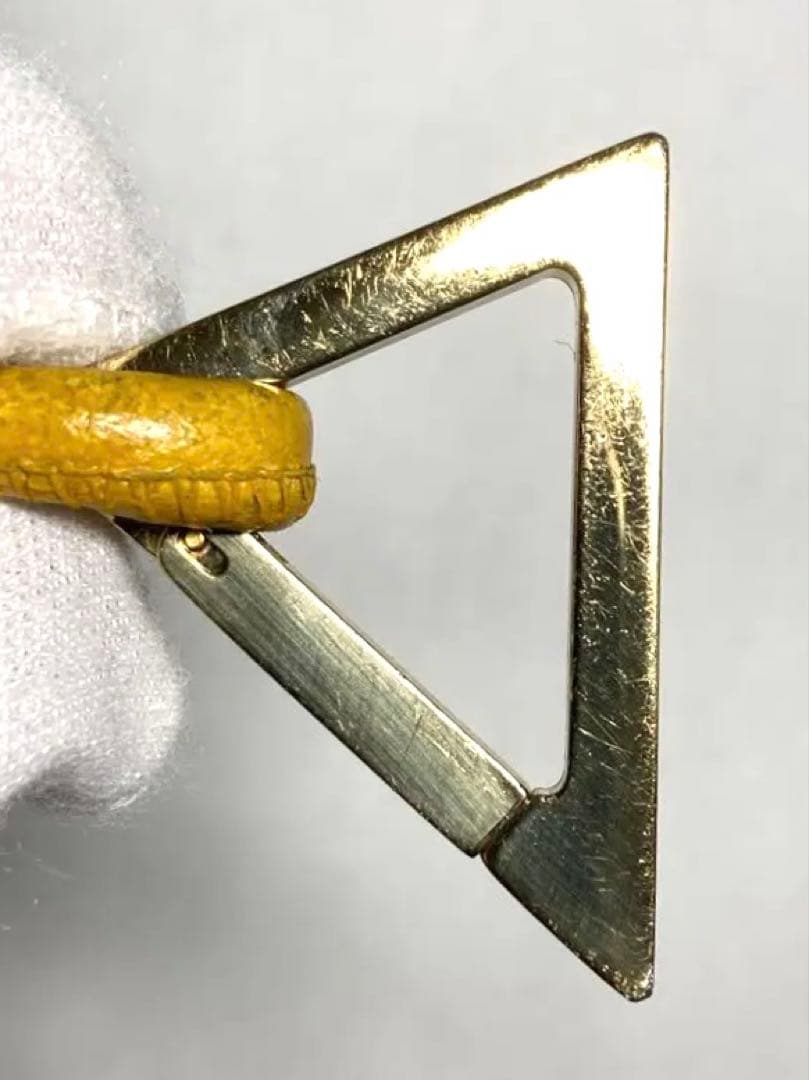 ボッテガヴェネタ レザー ゴールド金具 トライアングル キーホルダー チャーム